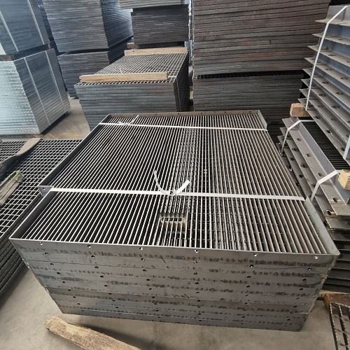 如何辨別劣質(zhì)鋼格板？看這4個(gè)細(xì)節(jié)，避免安全隱患！