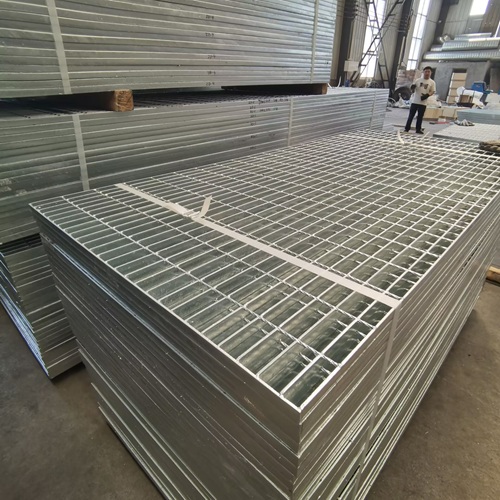 鋼格柵知識科普：材質、規格如何影響使用效果？