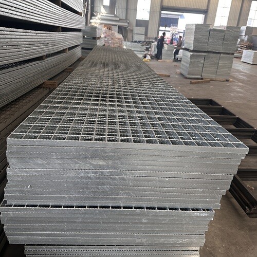 鋼格柵板的天花板級(jí)應(yīng)用你見過嗎